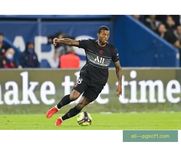 维纳尔杜姆免签加盟巴黎圣日耳曼引爆中场变革与欧冠野心新篇章