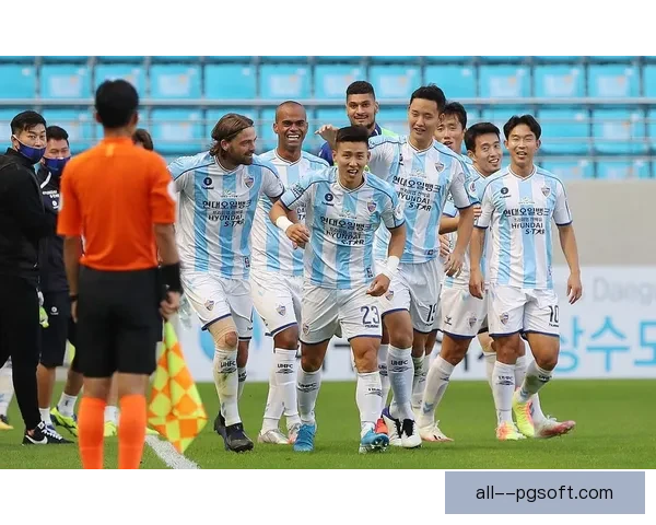 蔚山现代成功卫冕韩国K联赛再创历史辉煌战绩